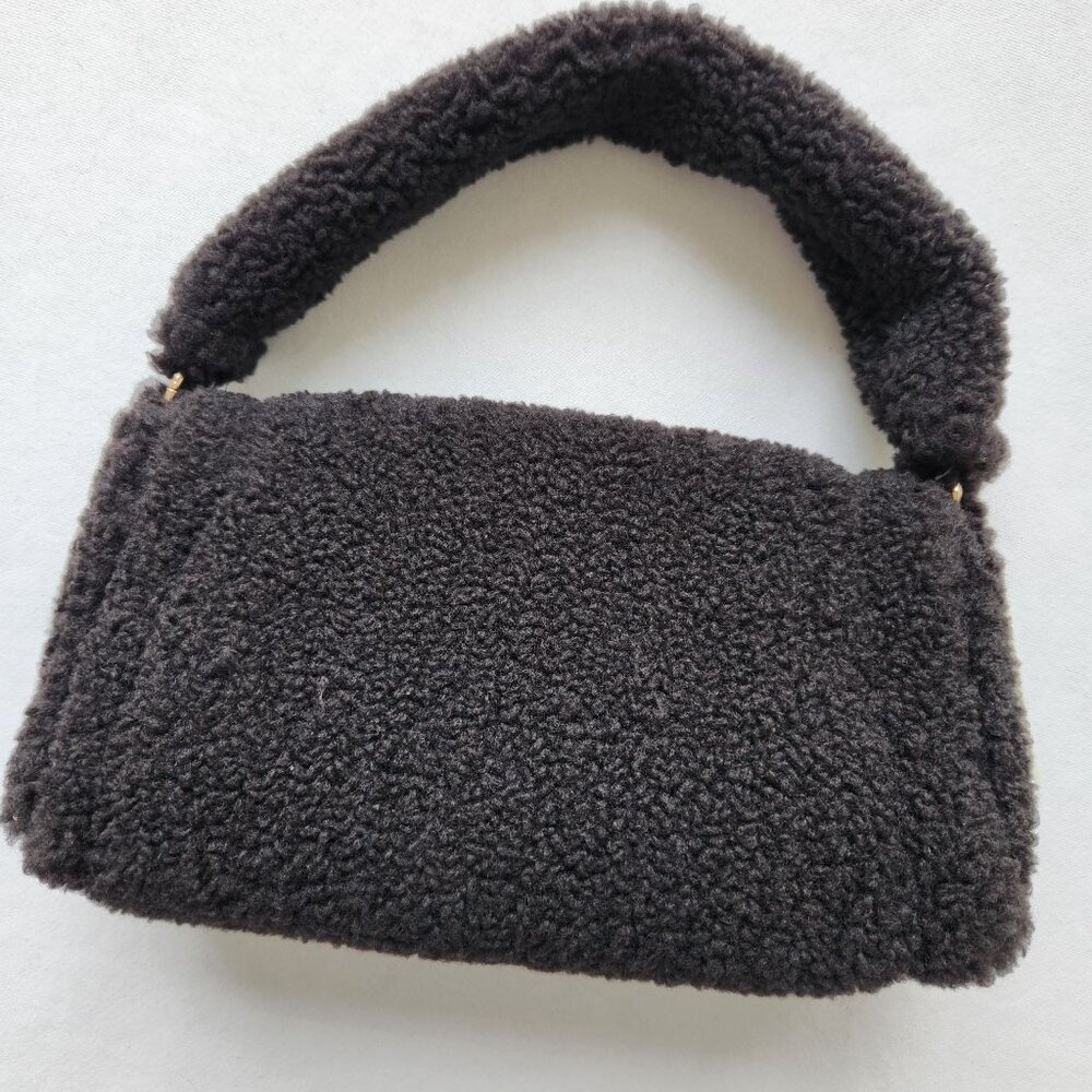 NWT Primark Black Faux Shearling Shoulder Hand Bag Soft Cozy TIk Tok Winter Cute - Picture 2 of 10